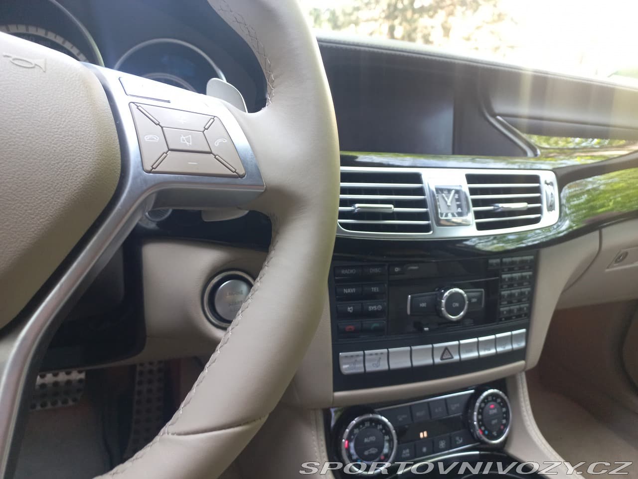 2011 Mercedes-Benz CLS - 9