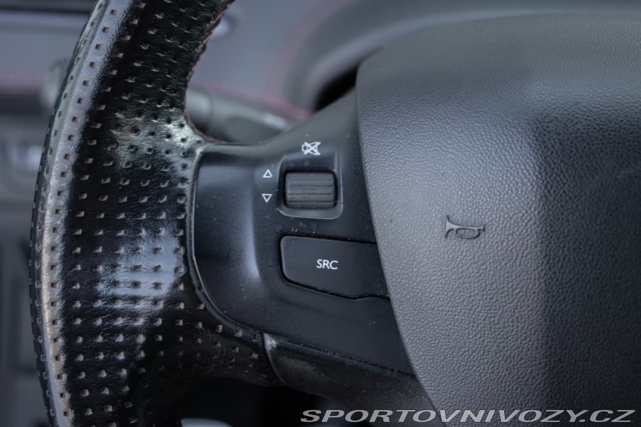 2018 Peugeot 208 - 19