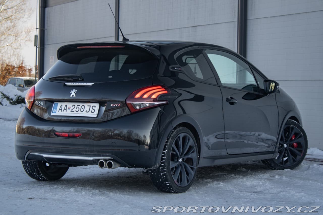 2018 Peugeot 208 - 5
