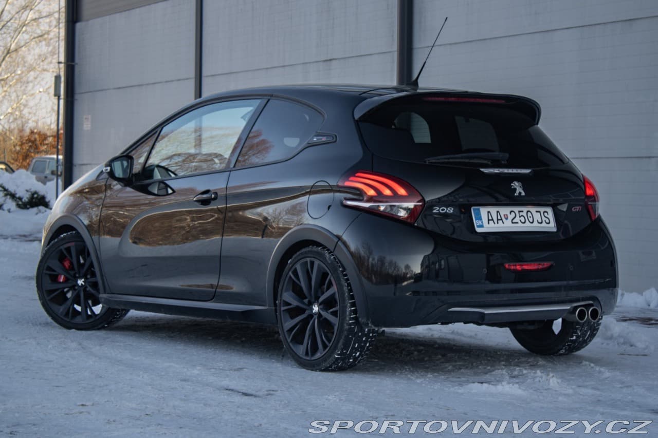 2018 Peugeot 208 - 7