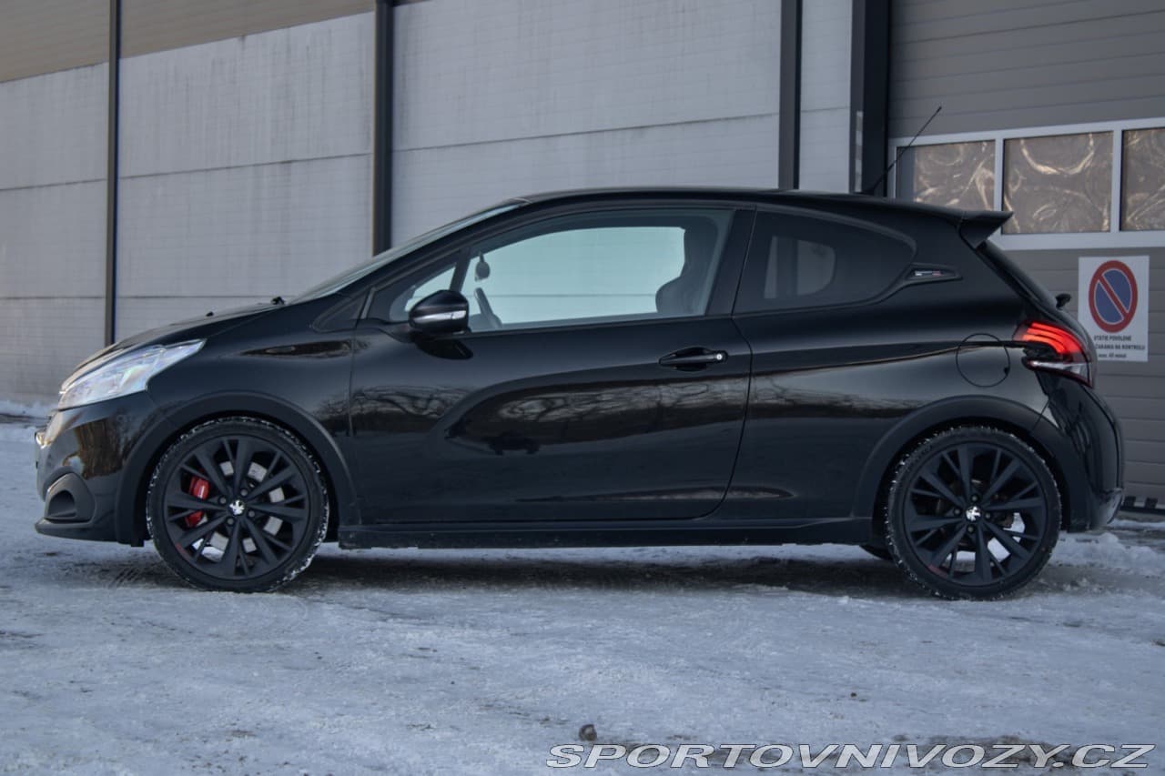 2018 Peugeot 208 - 8