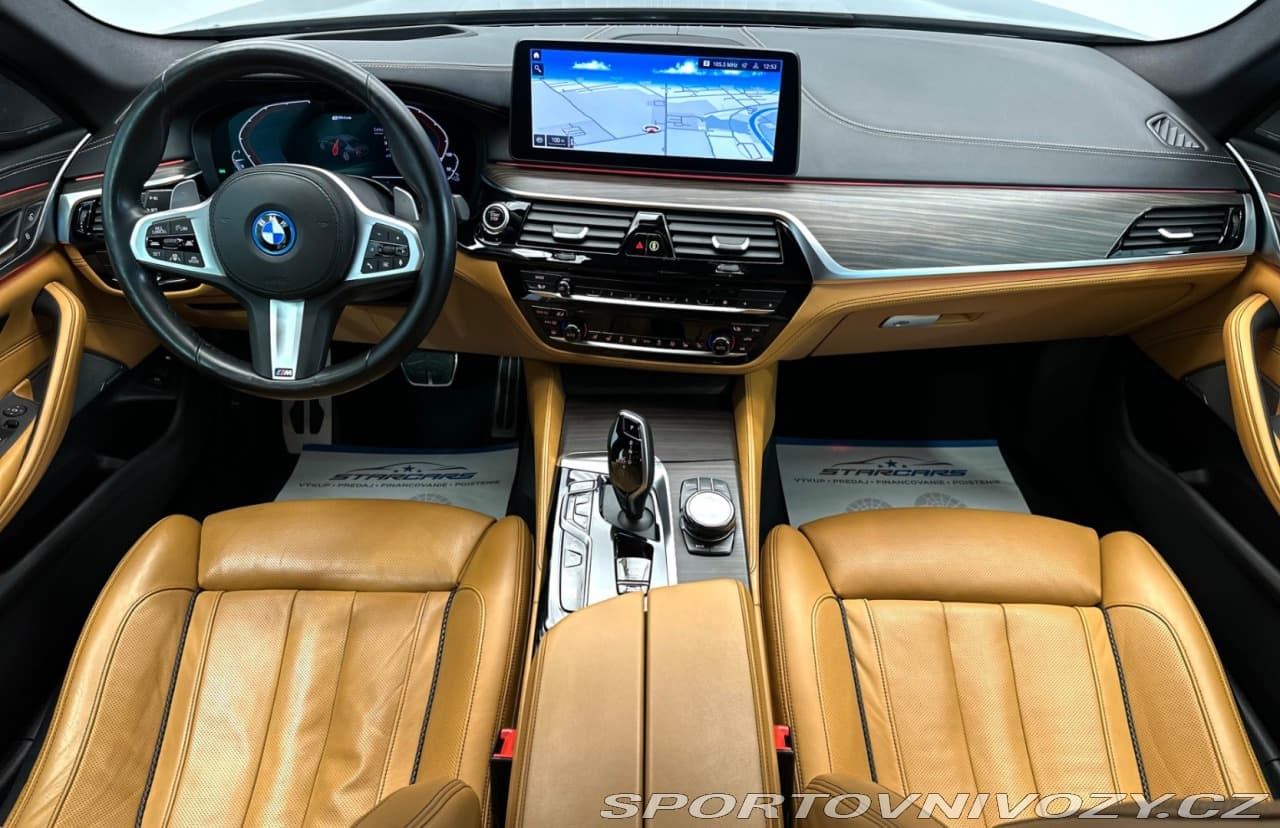 2021 BMW 5-SERIES - 12