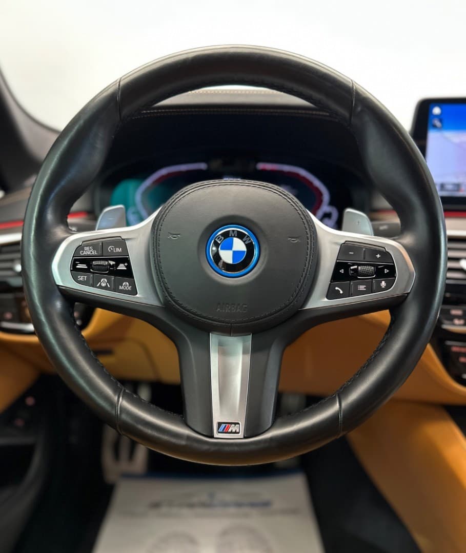 2021 BMW 5-SERIES - 14