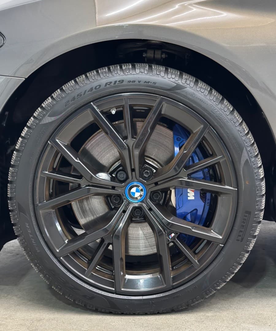 2021 BMW 5-SERIES - 9