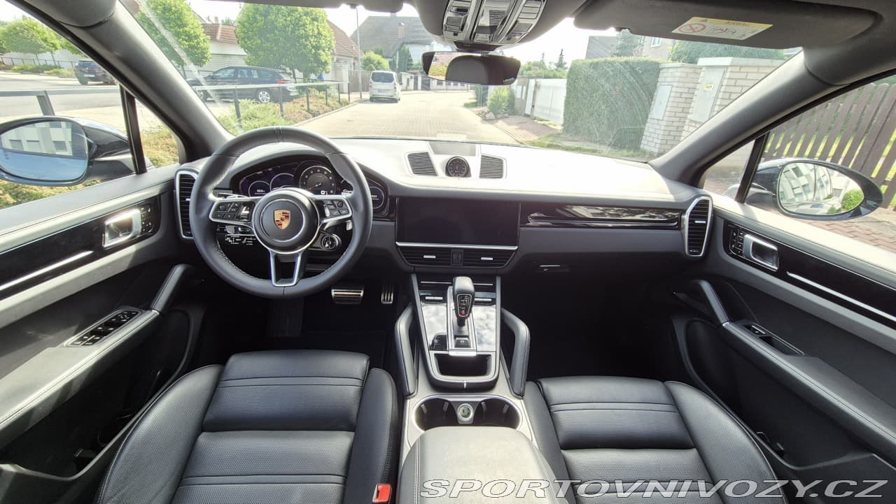 2018 Porsche CAYENNE - 13