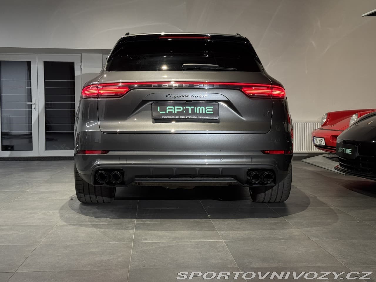 2021 Porsche CAYENNE