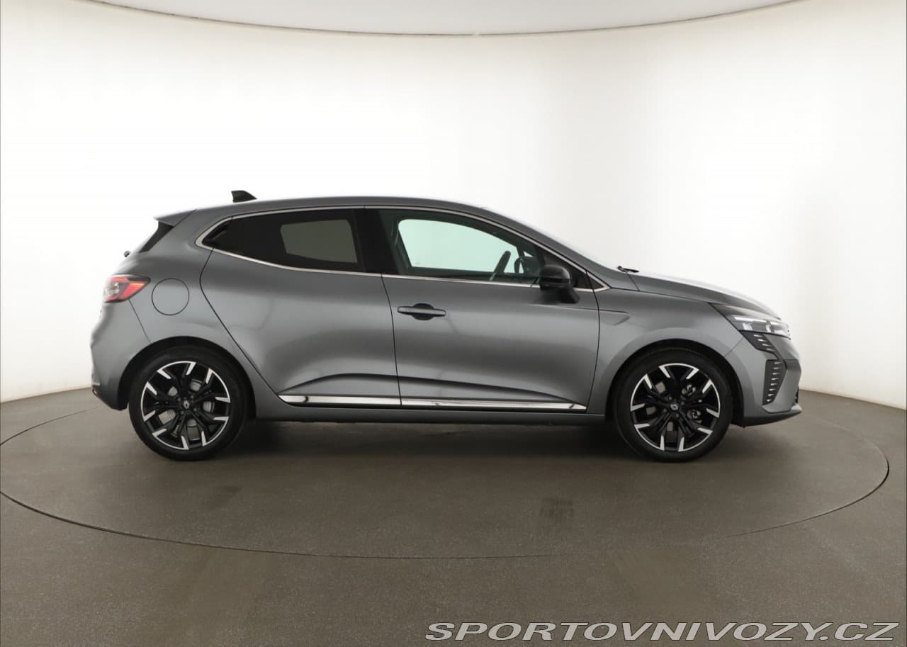 2025 Renault CLIO - 6