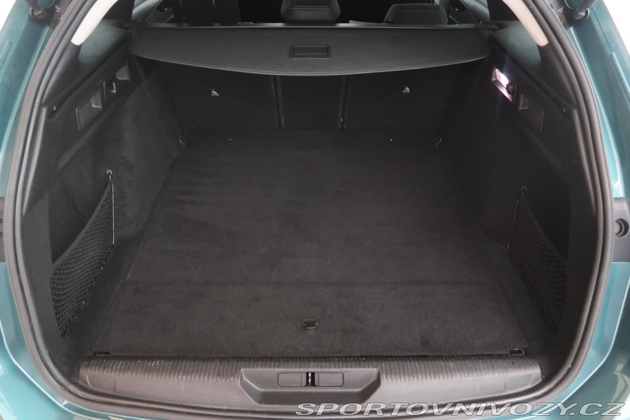 2022 Peugeot 308 - 14