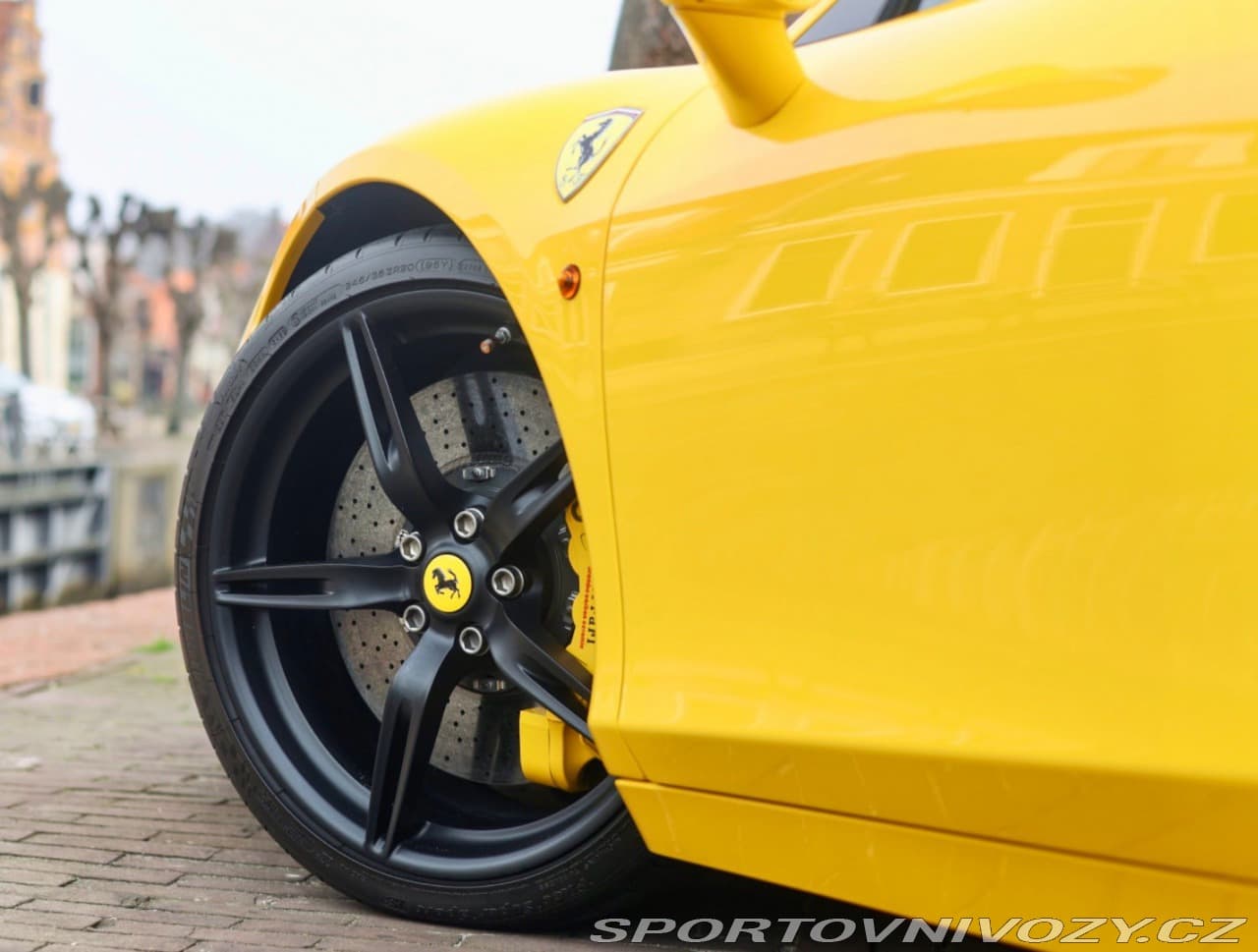 2015 Ferrari 458 - 18