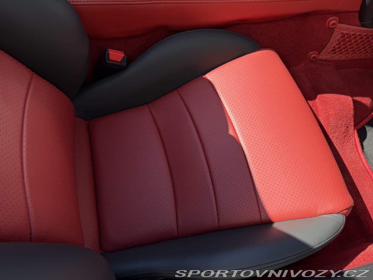 2004 Honda S2000 - 7