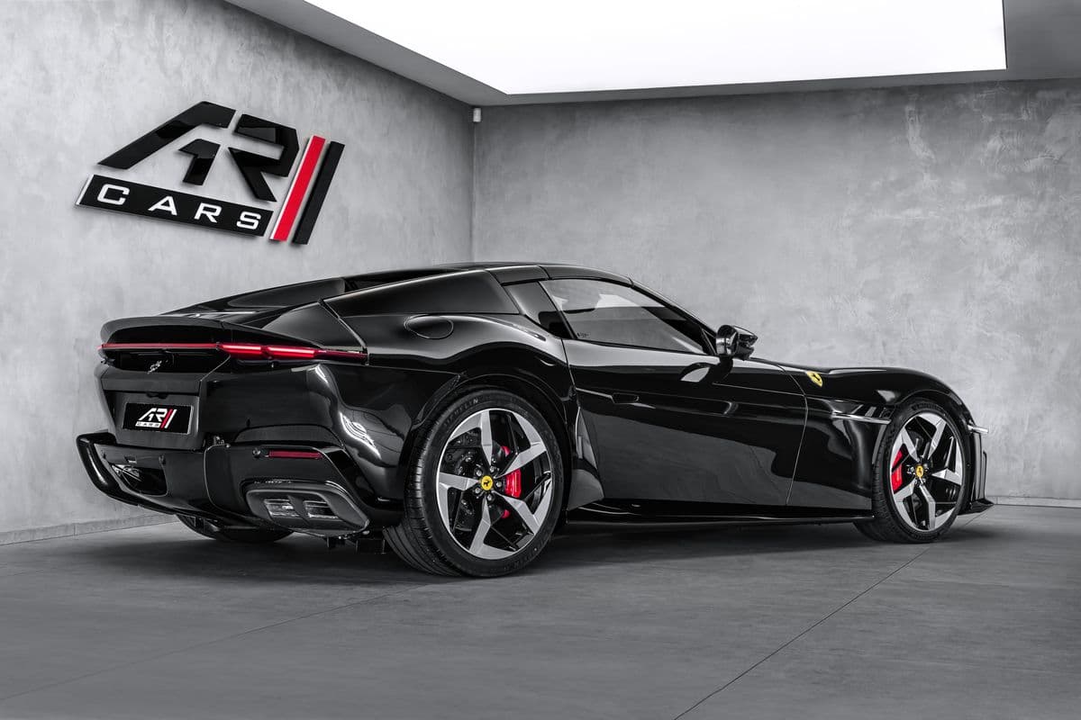 2026 Ferrari OSTATNÍ - 6
