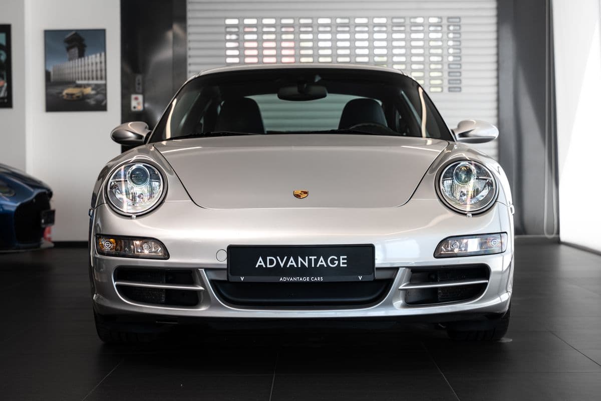 2005 Porsche 911 - 2