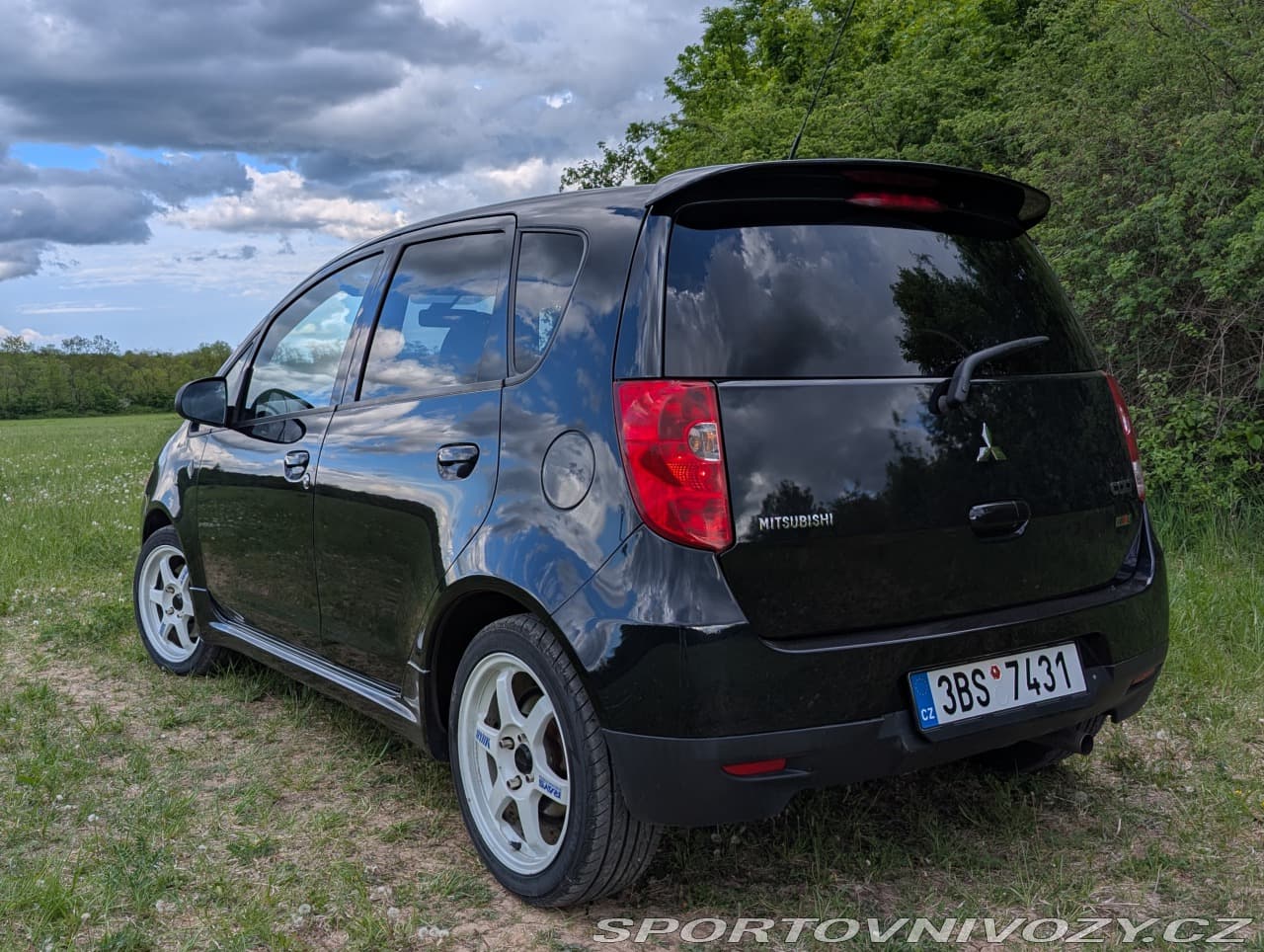 2012 Mitsubishi COLT - 2