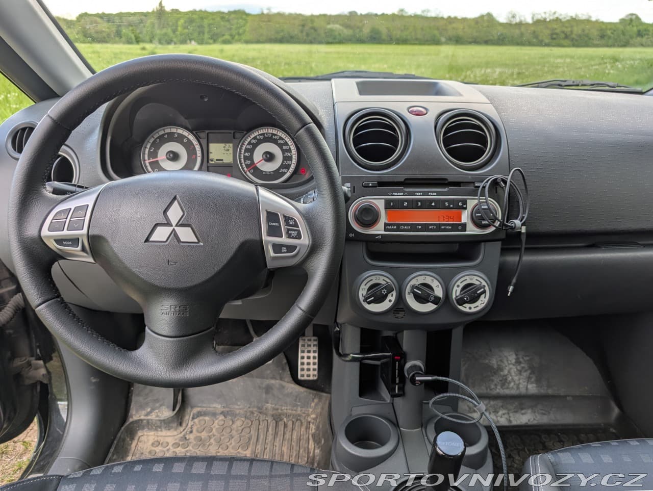 2012 Mitsubishi COLT - 7