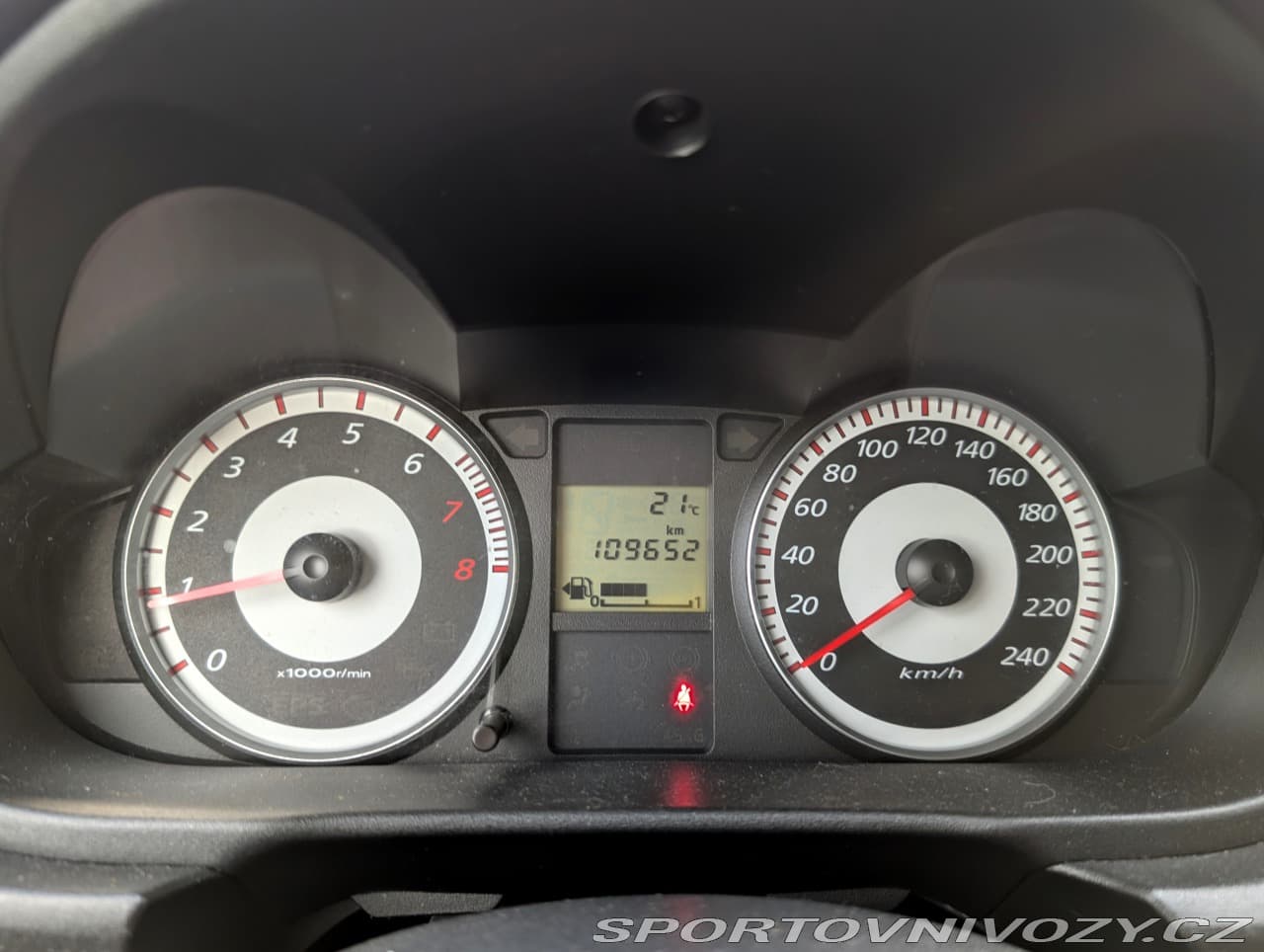 2012 Mitsubishi COLT - 8