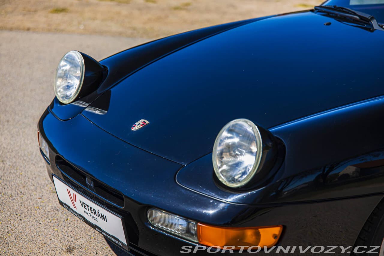 1992 Porsche 968 - 11
