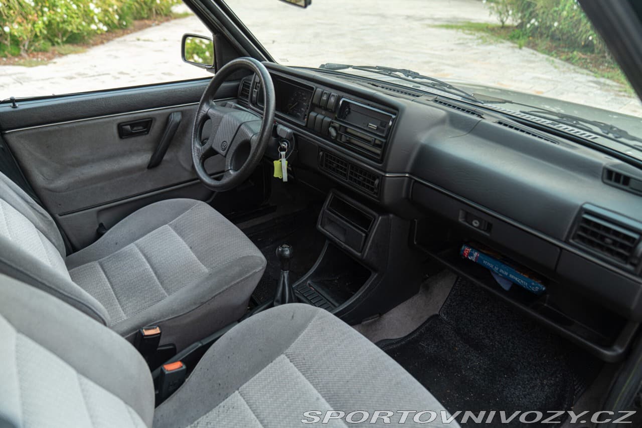 1990 Volkswagen GOLF - 20