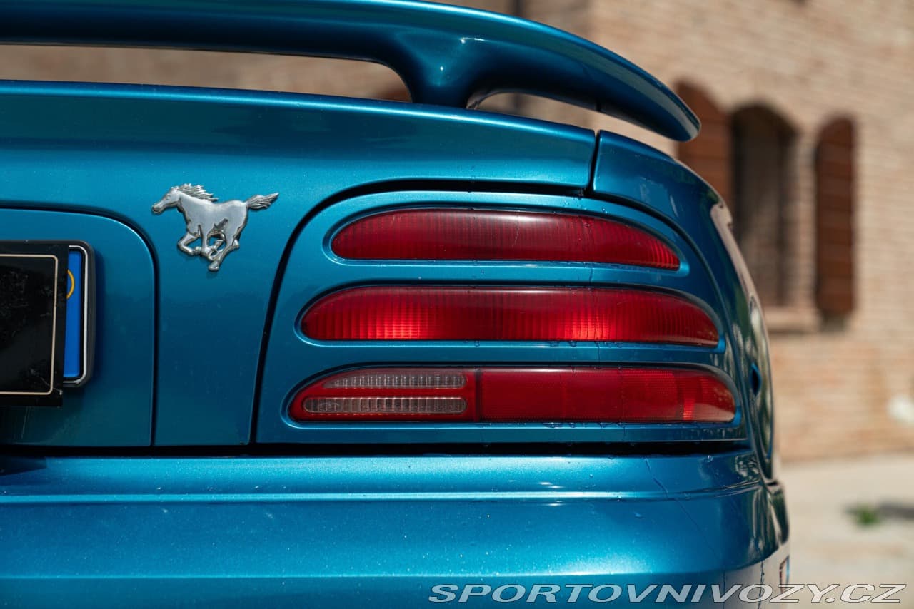 1994 Ford MUSTANG - 17
