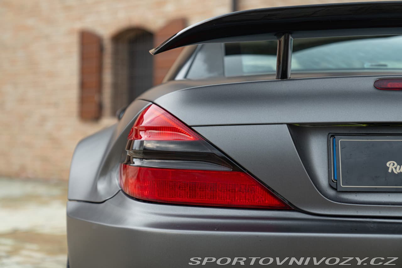 2004 Mercedes-Benz SL - 15