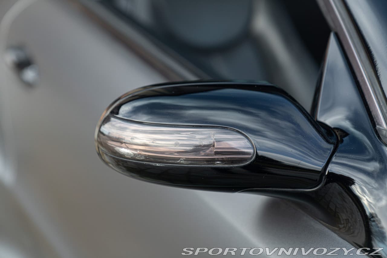 2004 Mercedes-Benz SL - 17