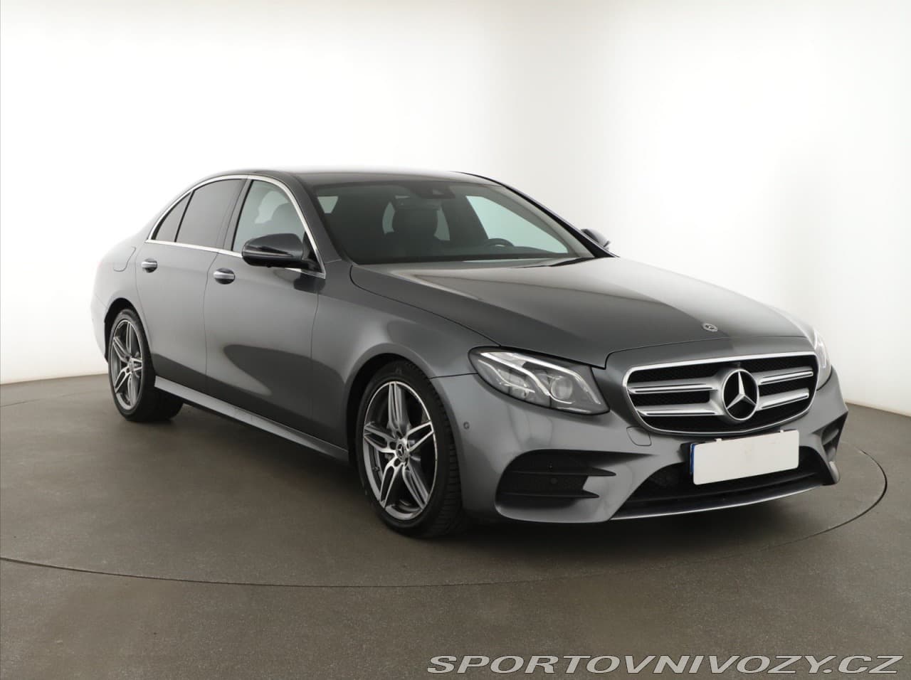 2018 Mercedes-Benz E-CLASS
