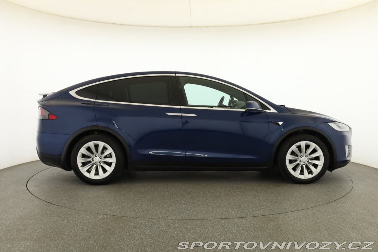 2018 Tesla MODEL X - 6