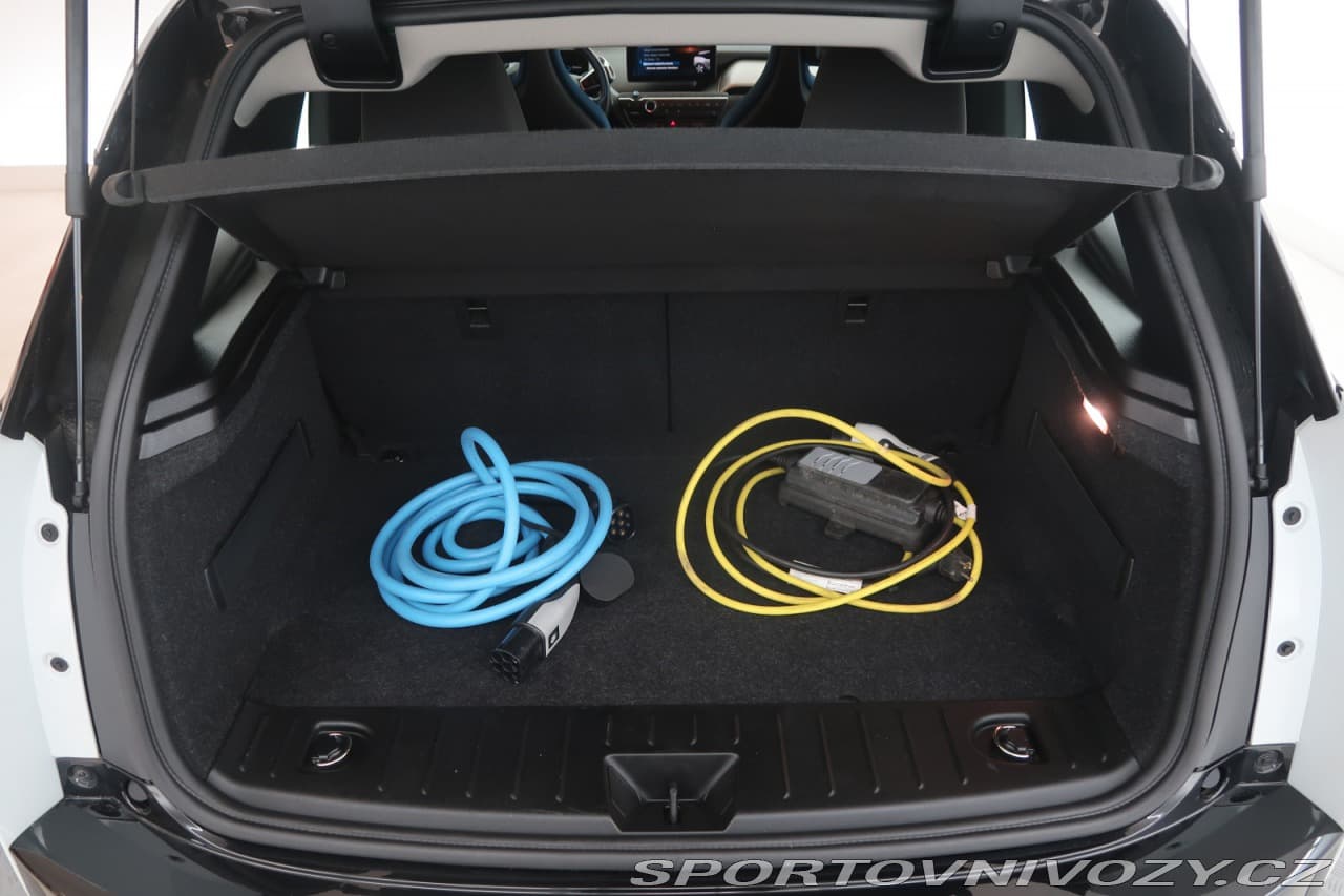 2020 BMW i3 - 20