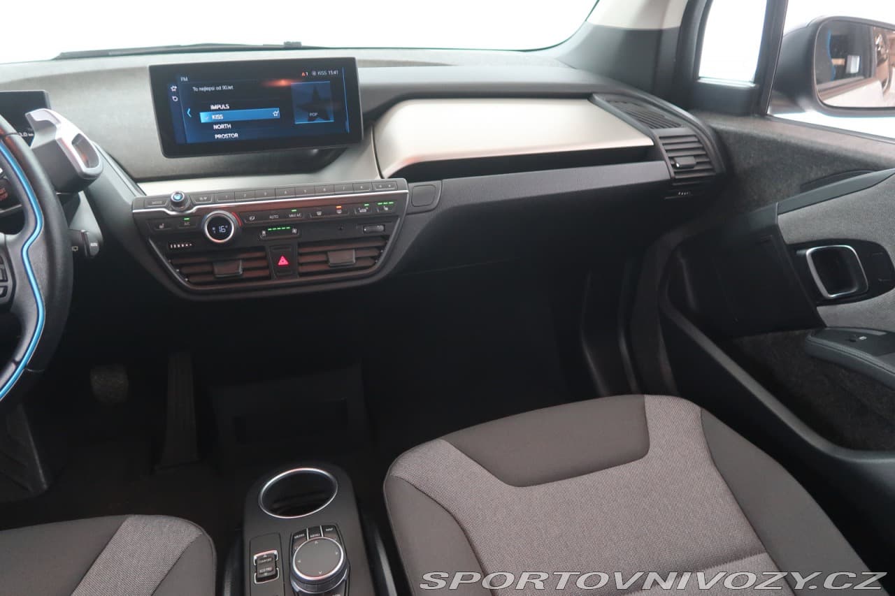 2020 BMW i3 - 8