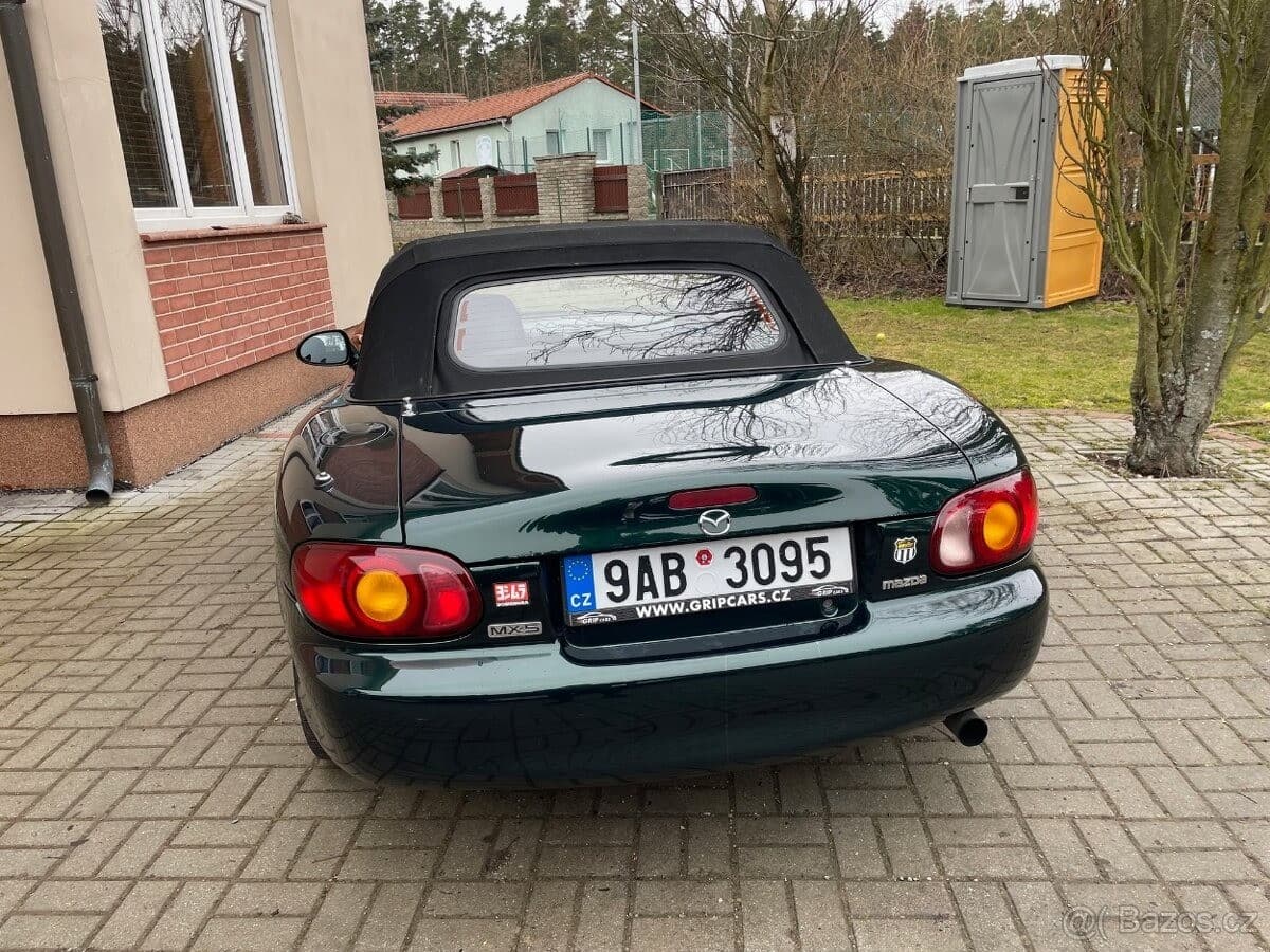2000 Mazda MX-5 - 4