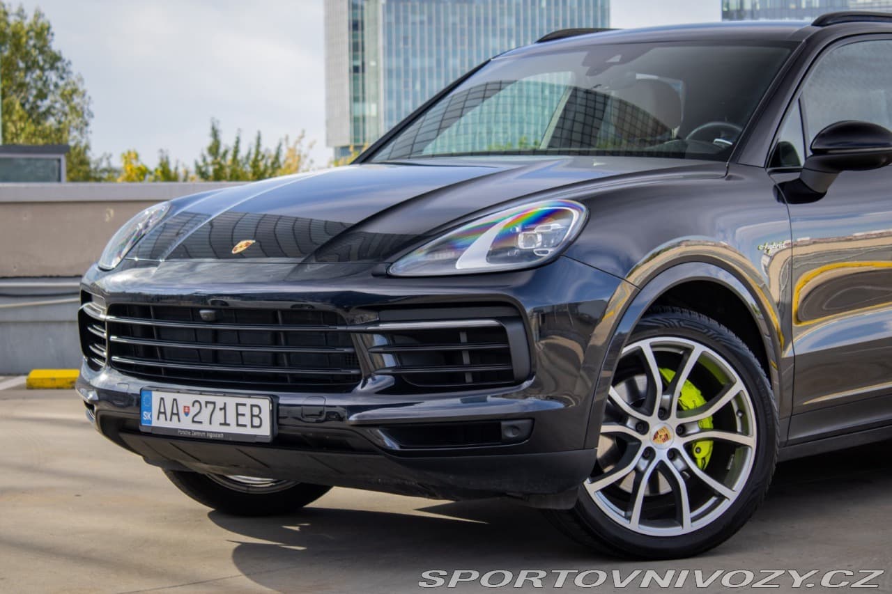 2019 Porsche CAYENNE - 13