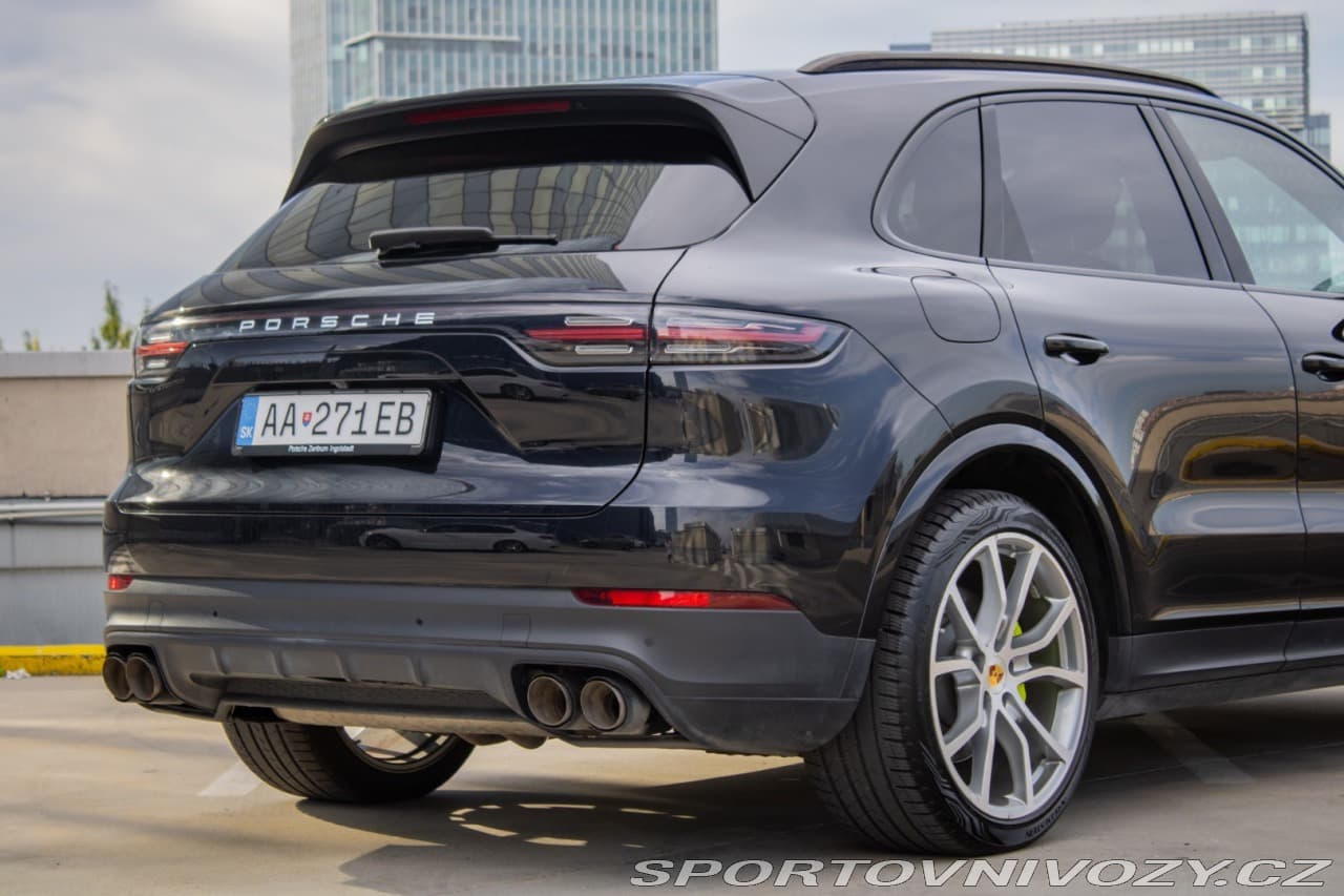 2019 Porsche CAYENNE - 14