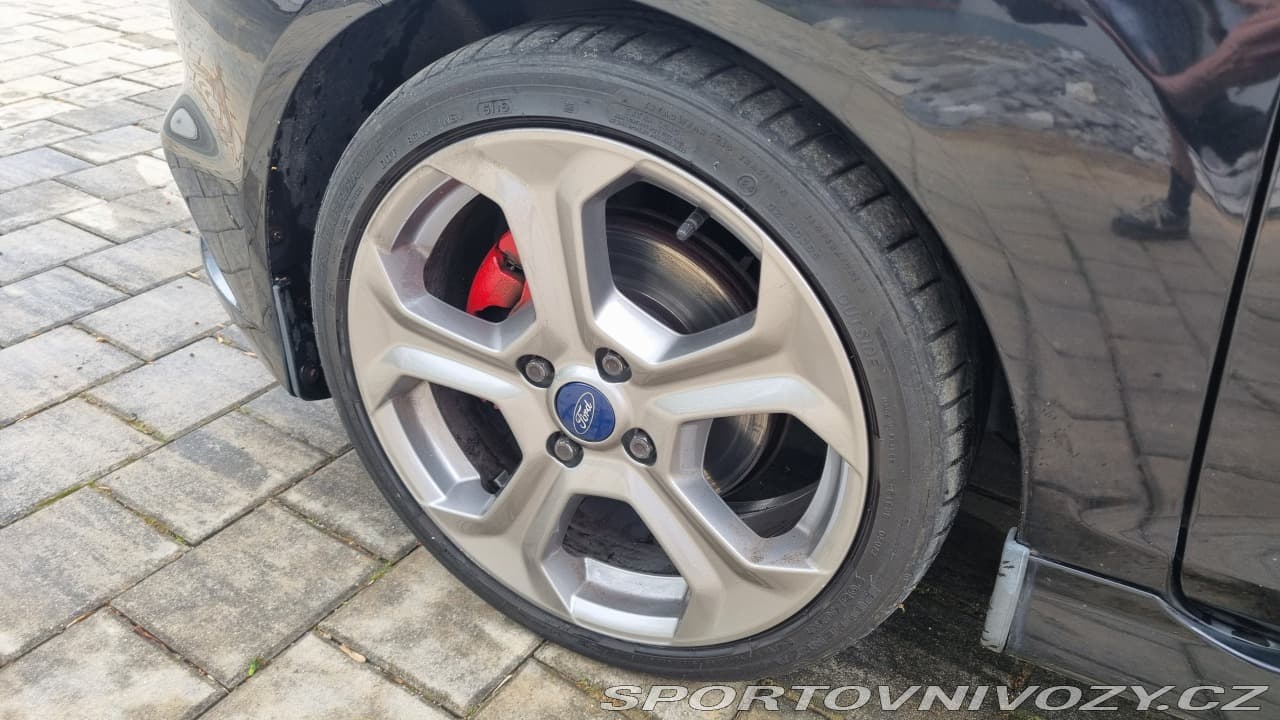 2015 Ford FIESTA - 7