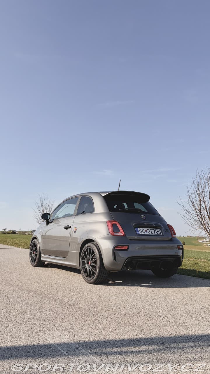 2018 Abarth 595