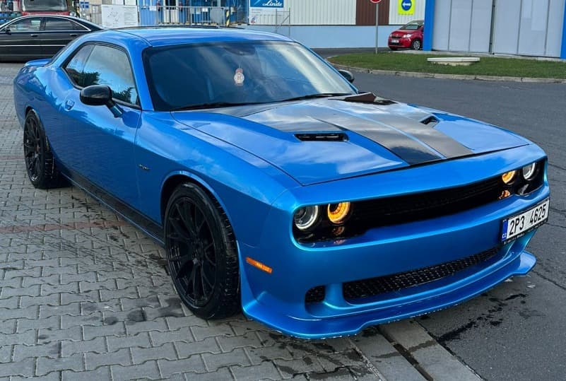2015 Dodge CHALLENGER - 10
