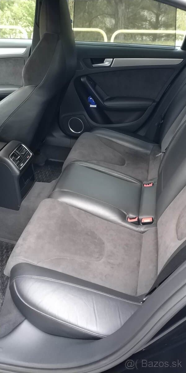 2010 Audi S4 - 4