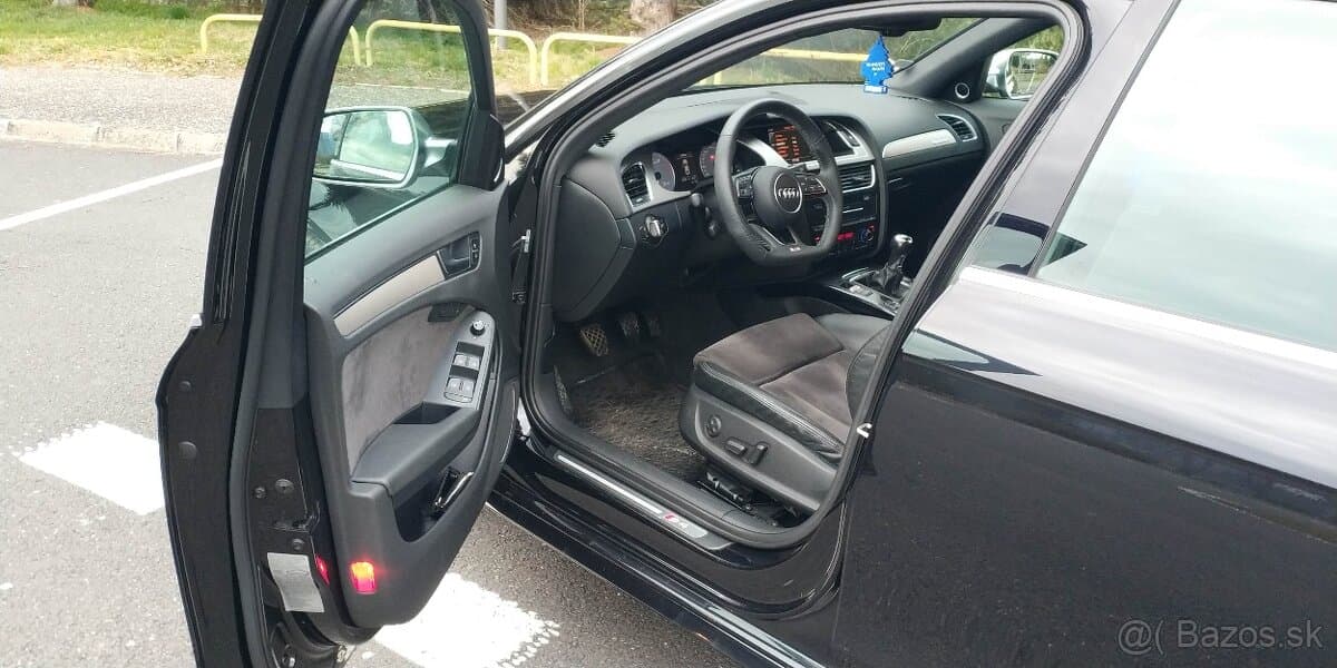 2010 Audi S4 - 7