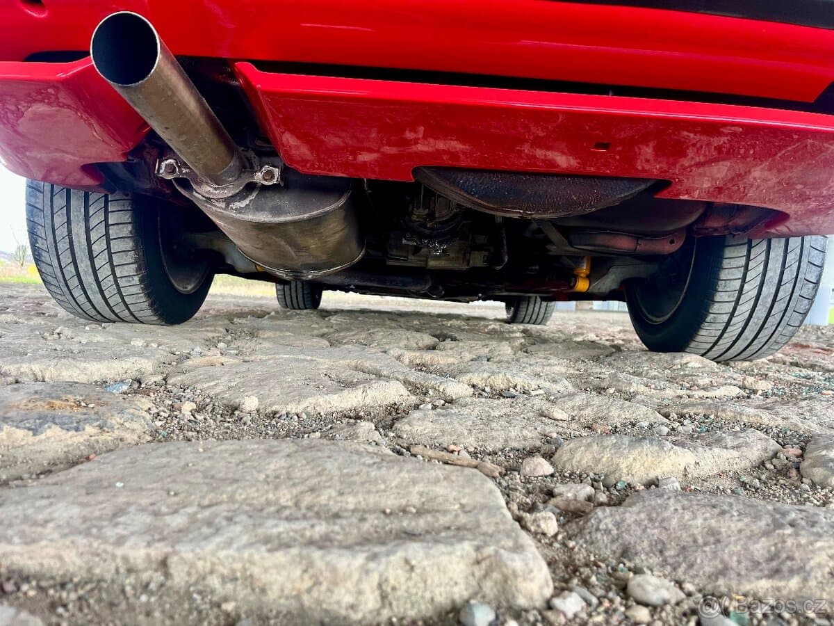 1991 Porsche 944 - 15