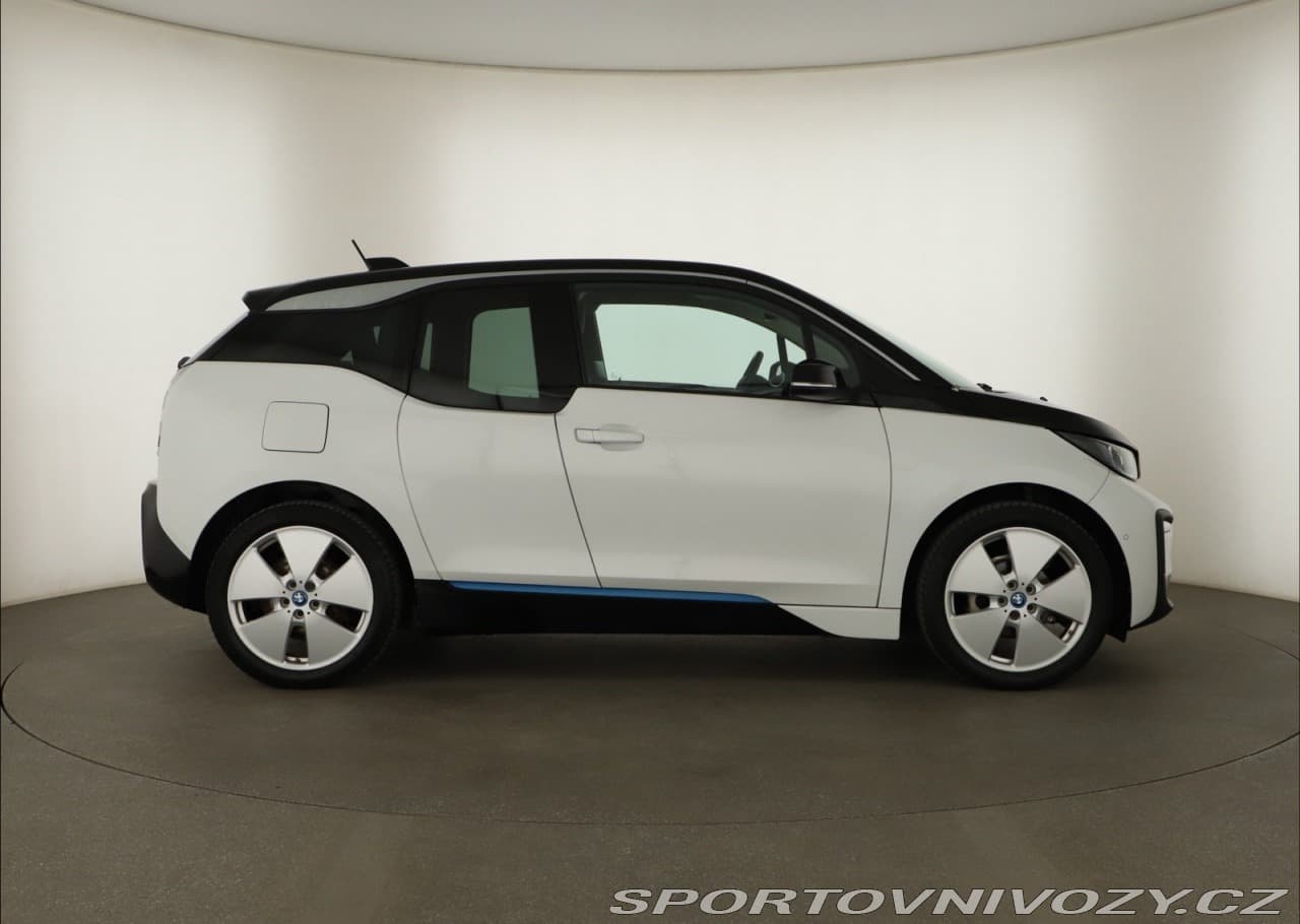 2019 BMW i3 - 6