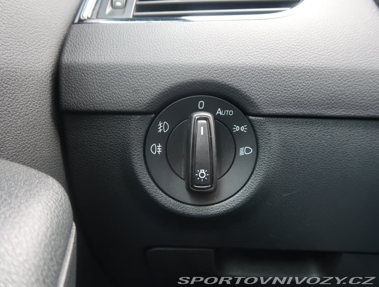 2014 Škoda OCTAVIA - 18