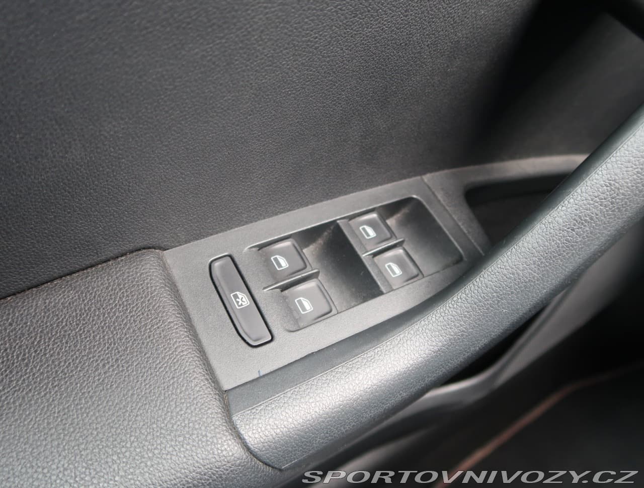 2014 Škoda OCTAVIA - 19