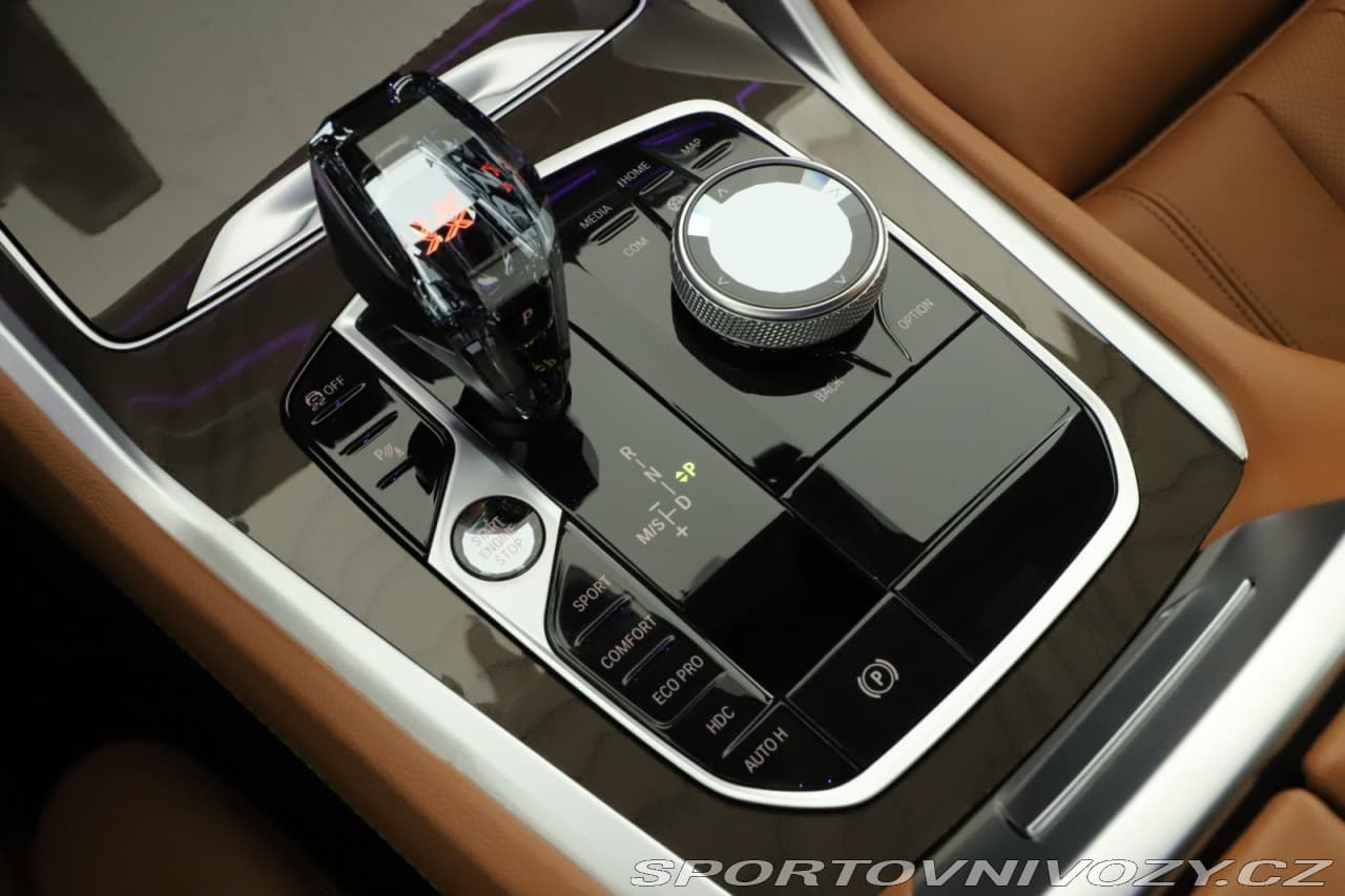 2022 BMW X6 - 10