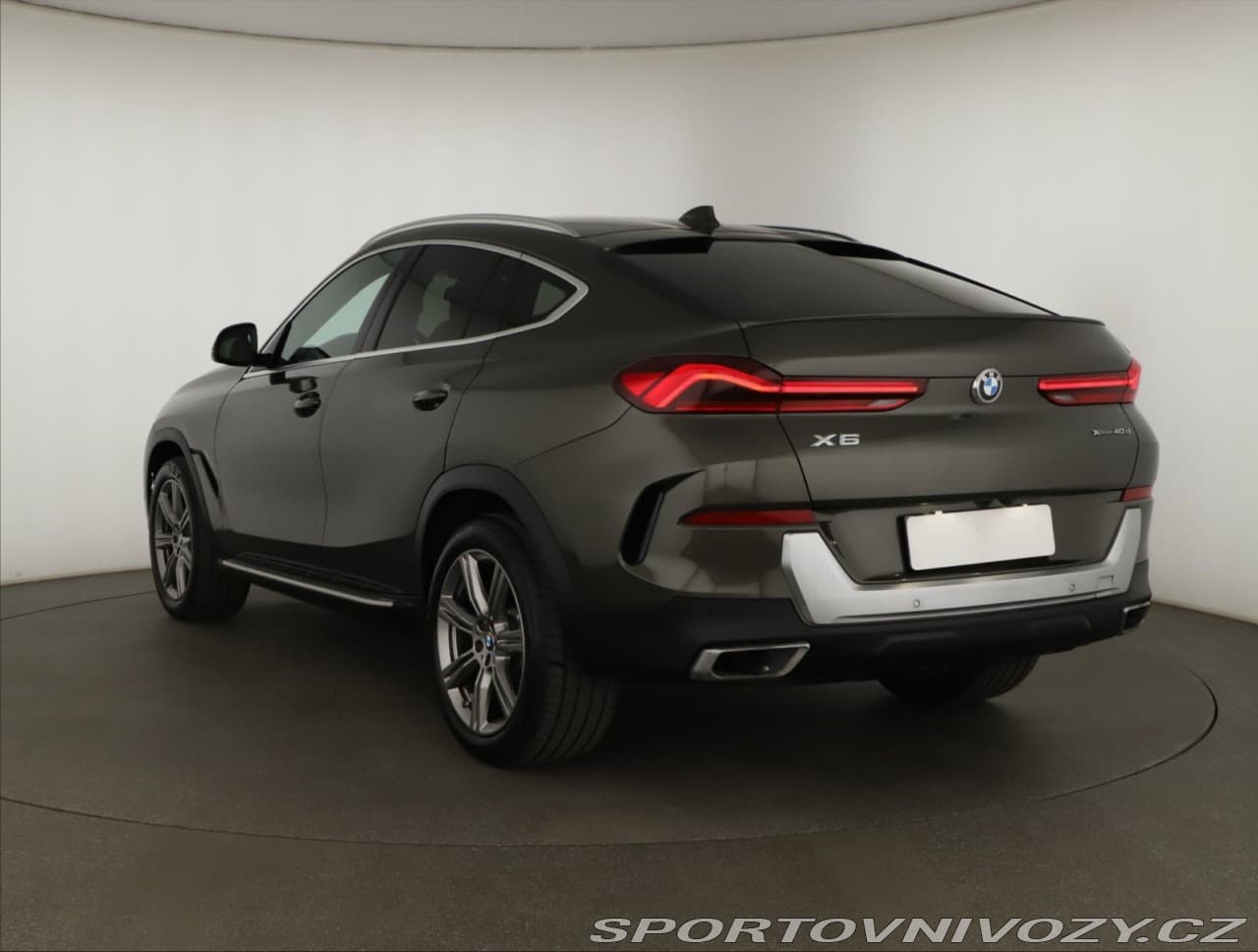 2022 BMW X6 - 4