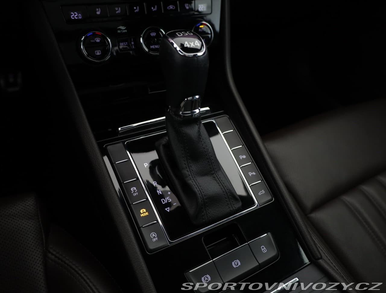 2018 Škoda SUPERB - 11