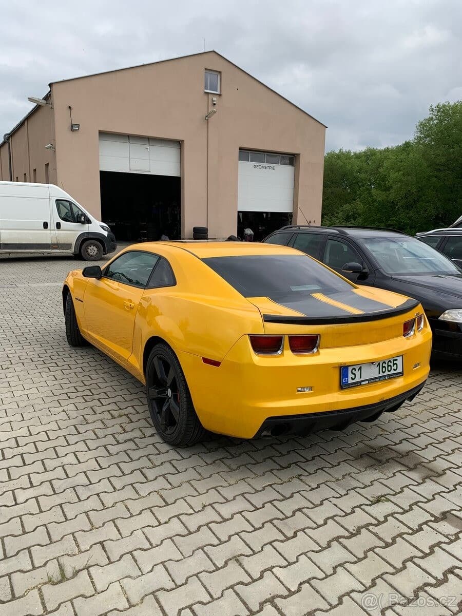 2010 Chevrolet CAMARO - 4