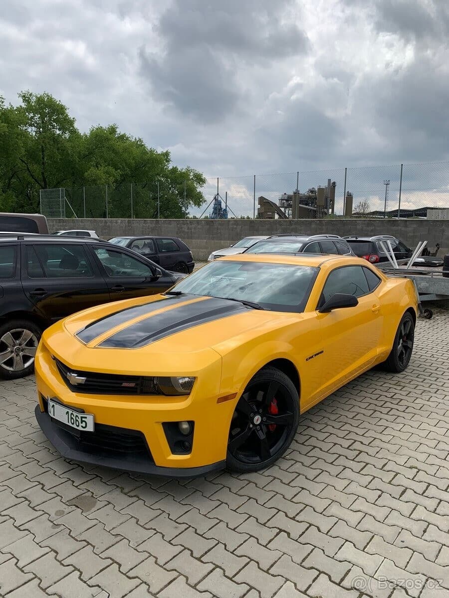 2010 Chevrolet CAMARO - 9