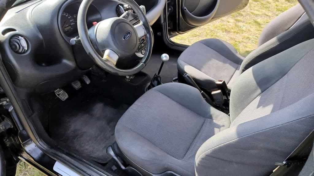 2003 Ford OSTATNÍ - 10