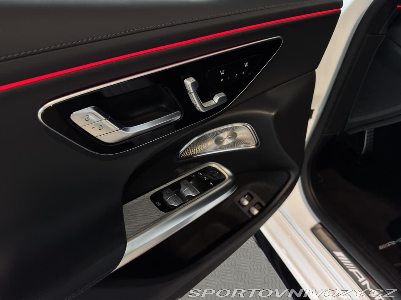 2025 Mercedes-Benz E-CLASS - 8