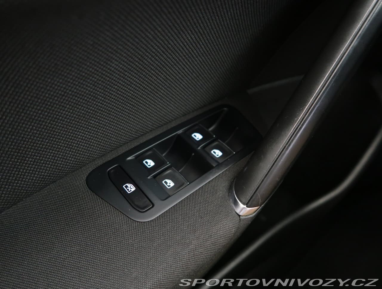2016 Volkswagen GOLF - 20