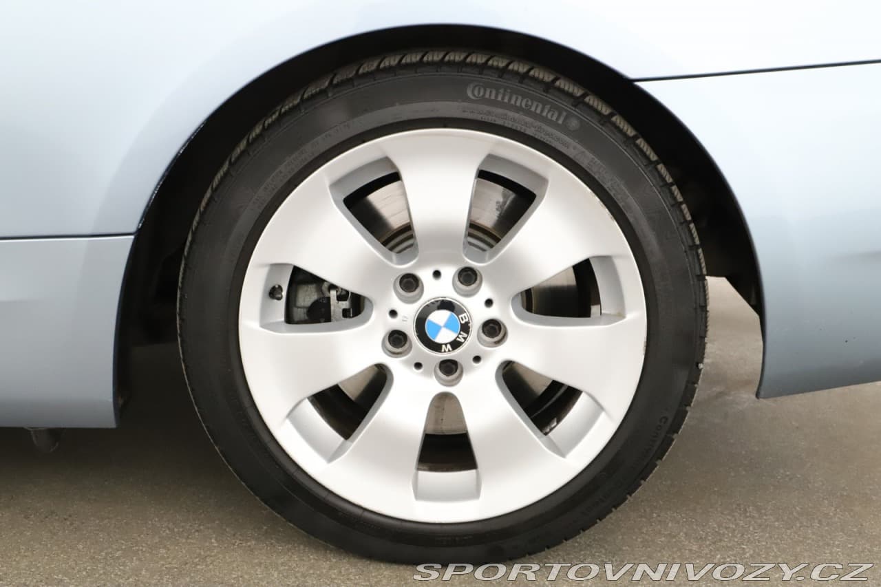 2009 BMW 3-SERIES - 12