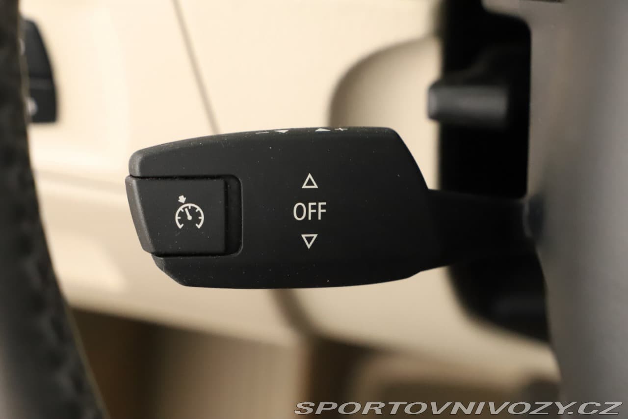 2009 BMW 3-SERIES - 17